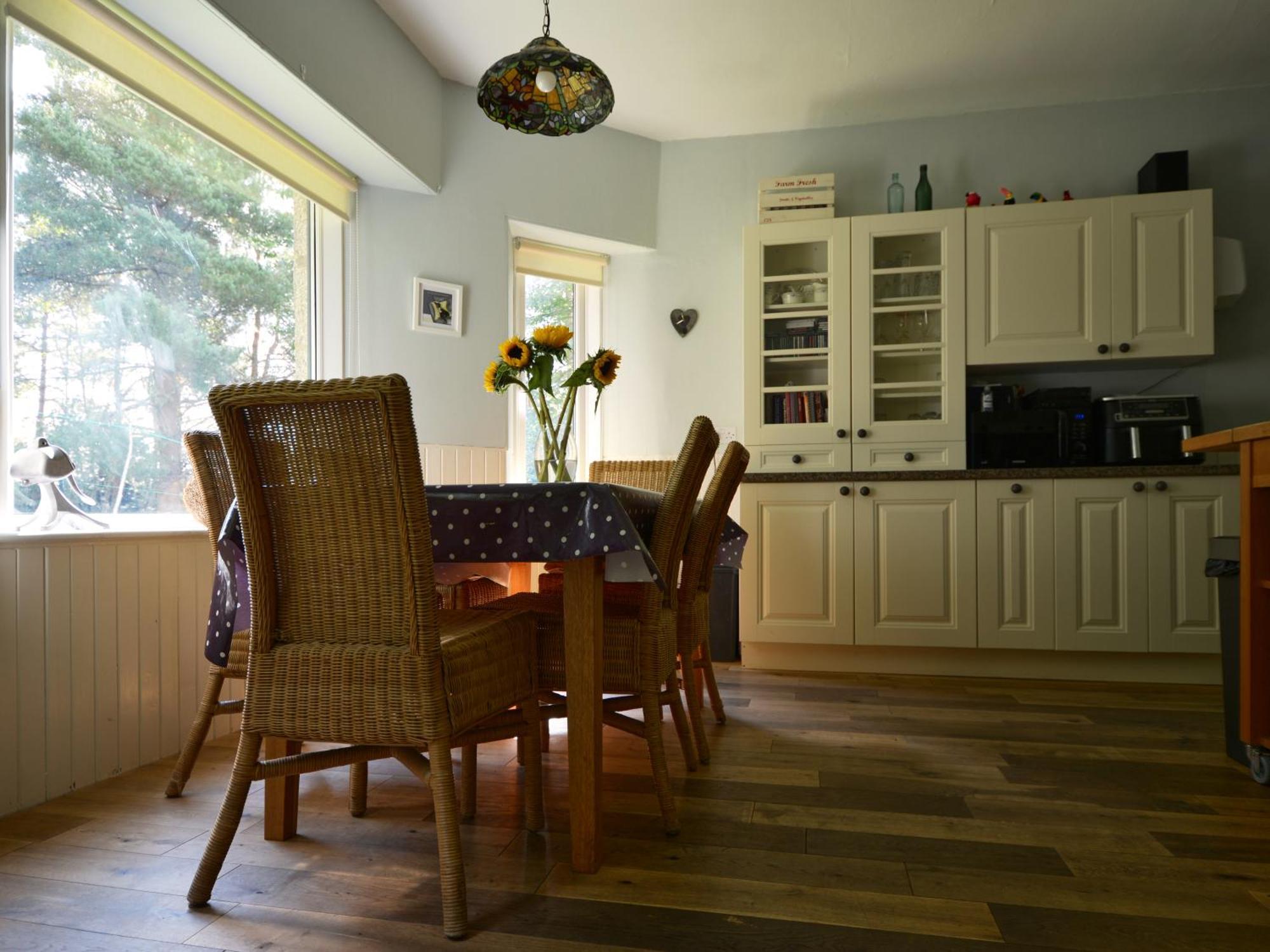 Amazing Cottage With Private Indoor Swim Pool And Hot Tub Grantown-on-Spey Exterior foto